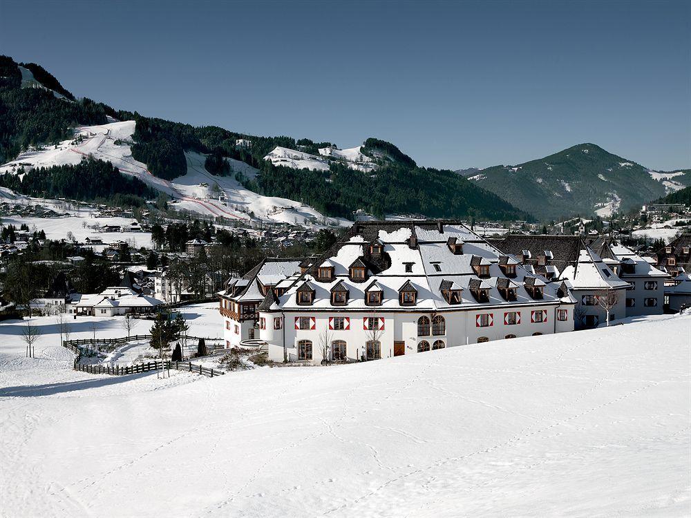 Schlosshotel Kitzbuehel A-Rosa Collection Екстер'єр фото The resort in 2007