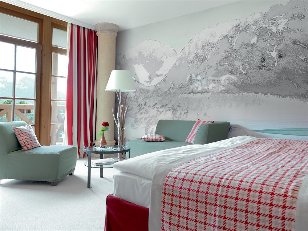 Schlosshotel Kitzbuehel A-Rosa Collection Екстер'єр фото A room at the Hotel Schatzalp