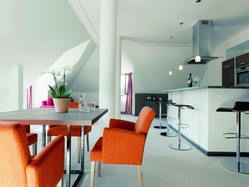 Schlosshotel Kitzbuehel A-Rosa Collection Екстер'єр фото Interior of a penthouse apartment