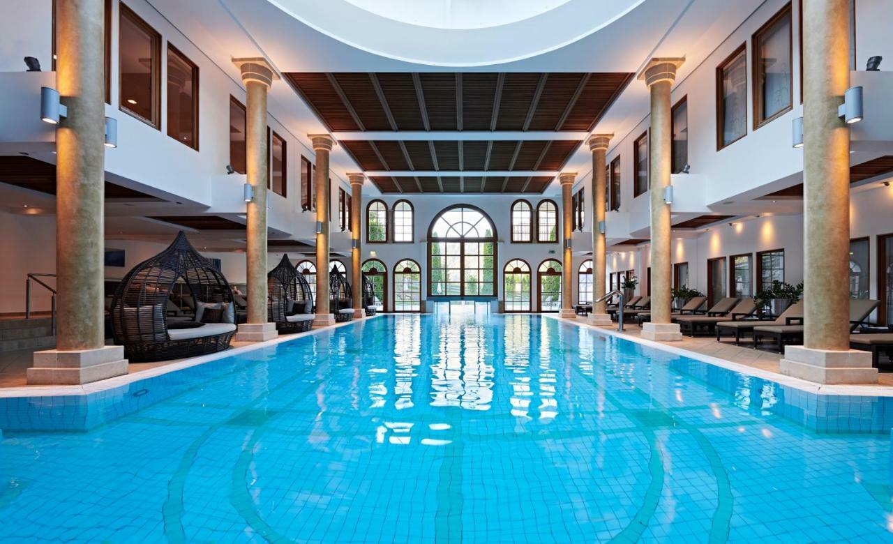 Schlosshotel Kitzbuehel A-Rosa Collection Екстер'єр фото The Spa at The Westin
