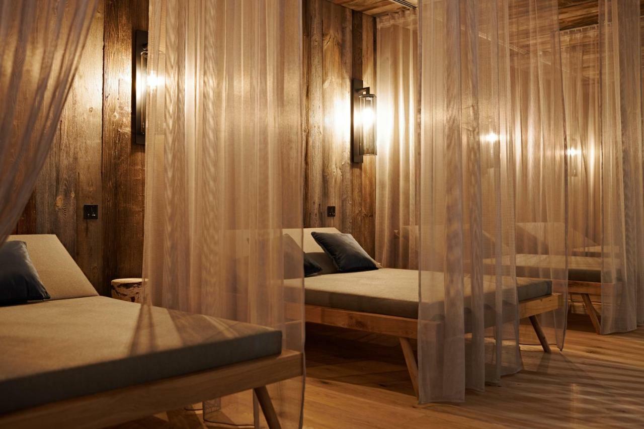 Schlosshotel Kitzbuehel A-Rosa Collection Екстер'єр фото The spa at The Lodge at Bluefin Bay