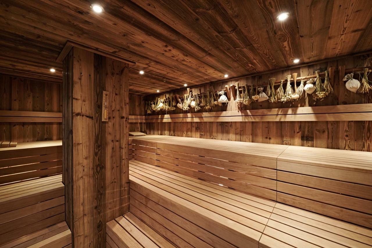 Schlosshotel Kitzbuehel A-Rosa Collection Екстер'єр фото A Finnish sauna